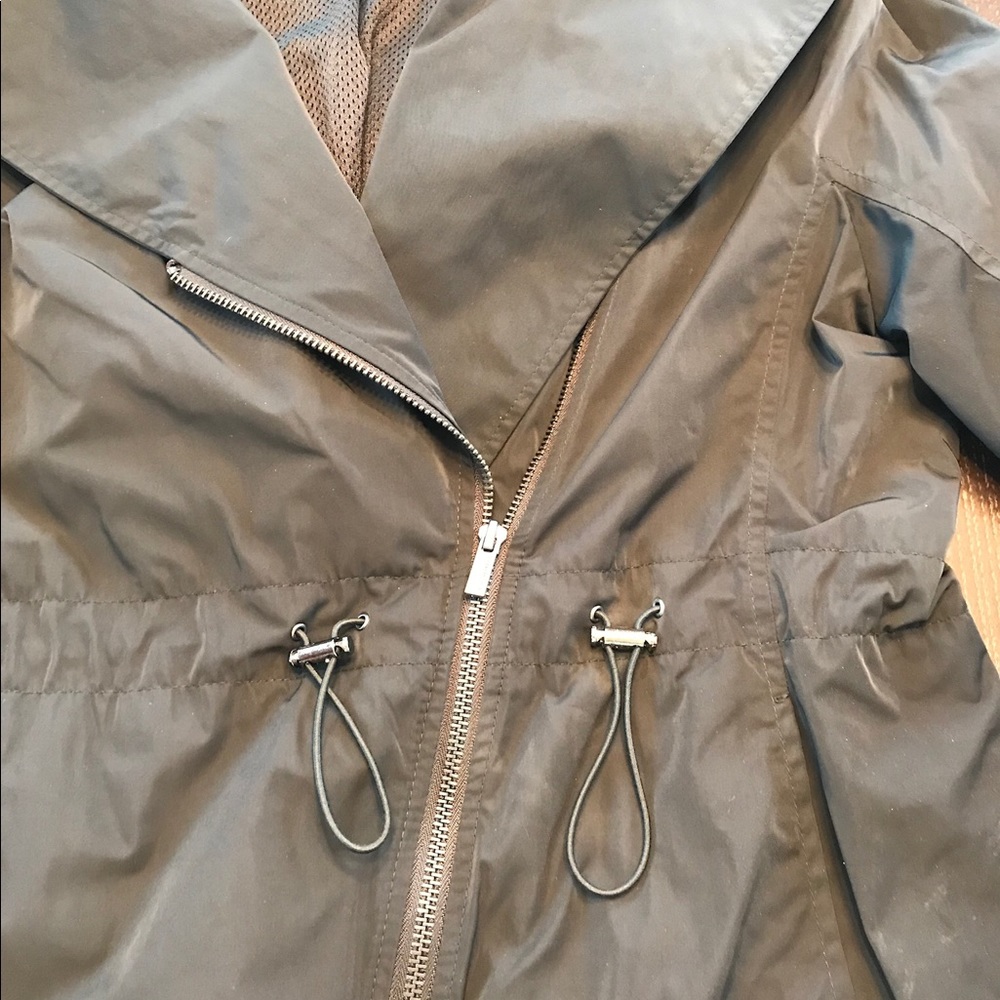 Bcbg Spring Coat - image 5